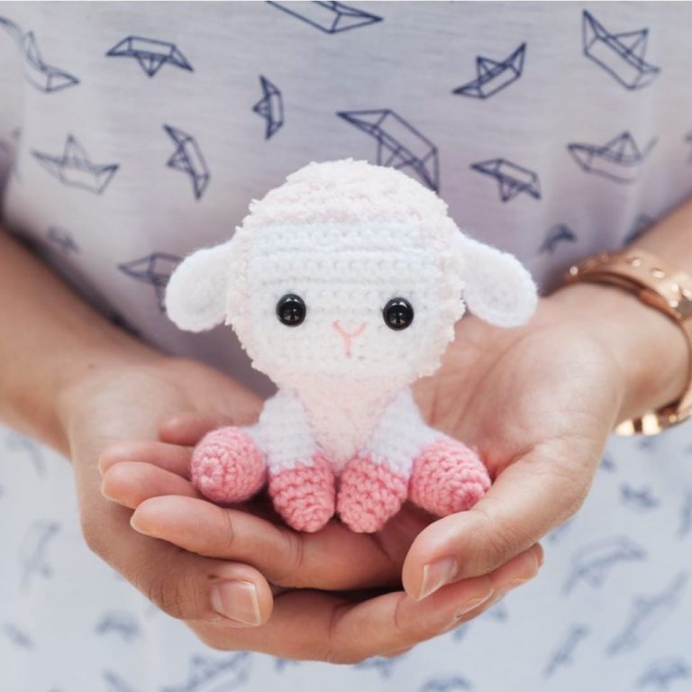 Free Lamb Crochet Pattern Little Amigurumi Toy Patterns Sewrella Easter ...